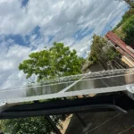 Sistem fotovoltaic 8 kW cu 16 panouri Ulica 500W, invertor Deye 8 kW si doua baterii Easyway 16 kWh, montat in Galati